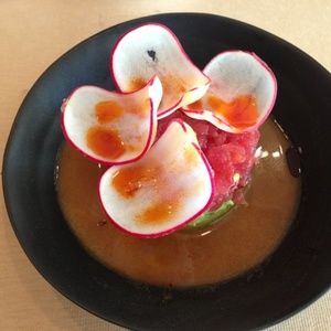 Meet your Posher, Ana